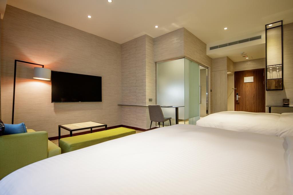 Via Hotel Taipei Station Екстер'єр фото