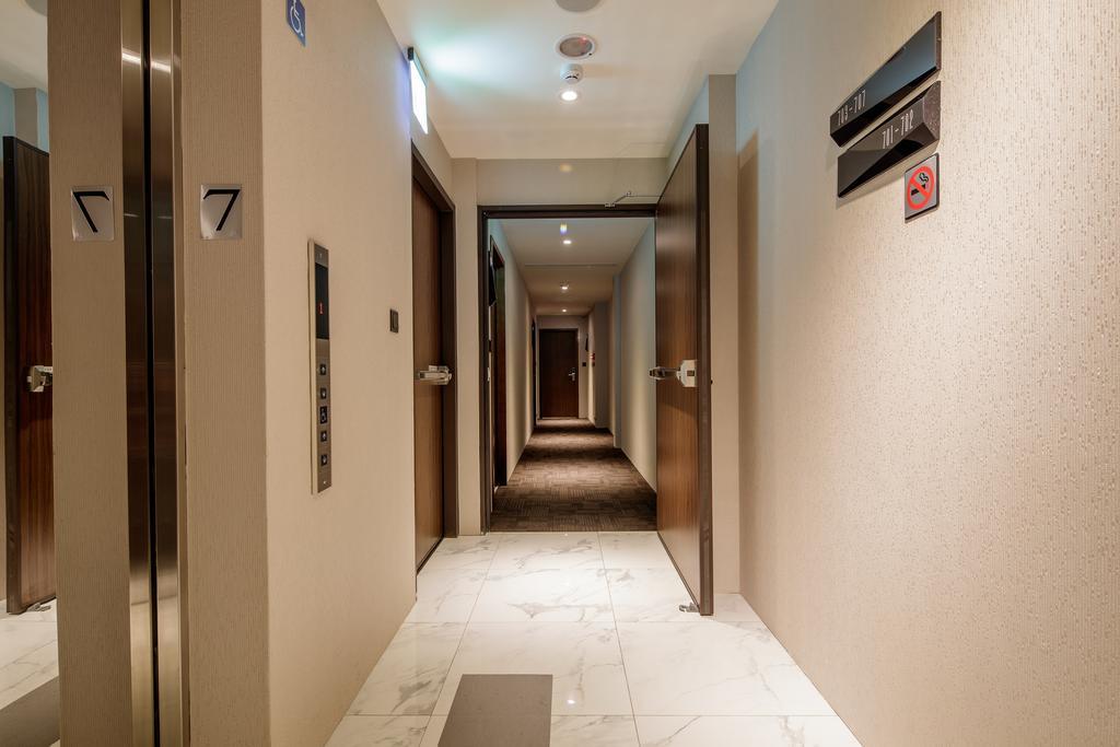 Via Hotel Taipei Station Екстер'єр фото