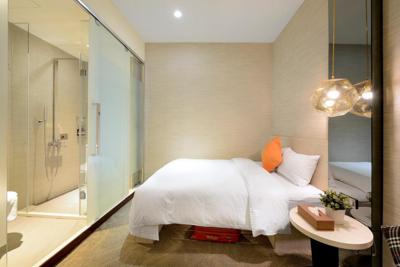 Via Hotel Taipei Station Екстер'єр фото