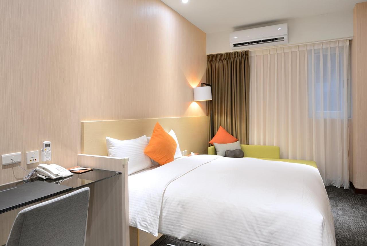 Via Hotel Taipei Station Екстер'єр фото